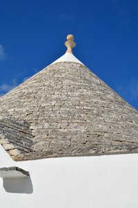 Italy alberobello trulli photo