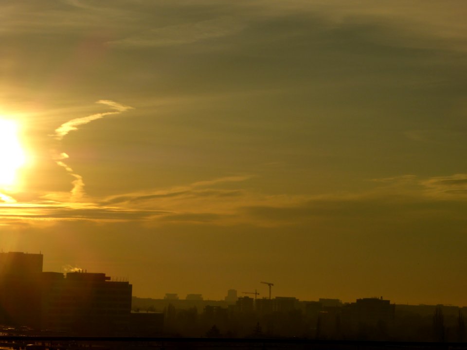 parhelia-HQ-morning2016_0203_092419