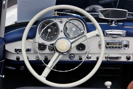 Transport system steering wheel oldtimer photo