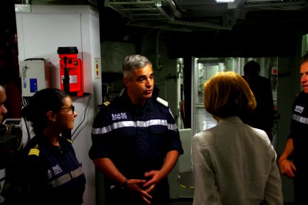12-Ministre des armées (102)