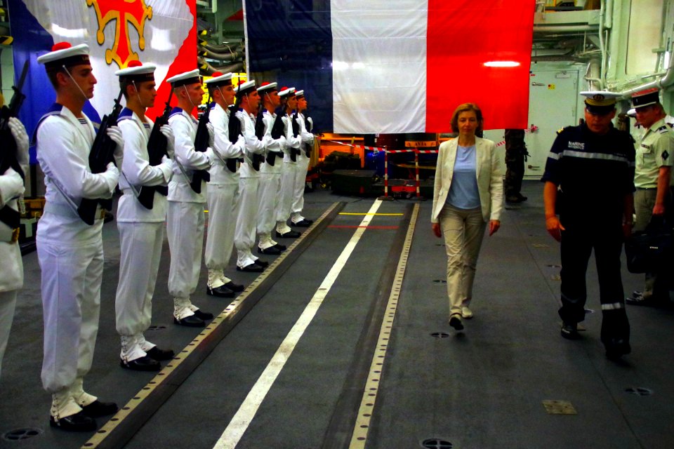 12-Ministre des armées (44)