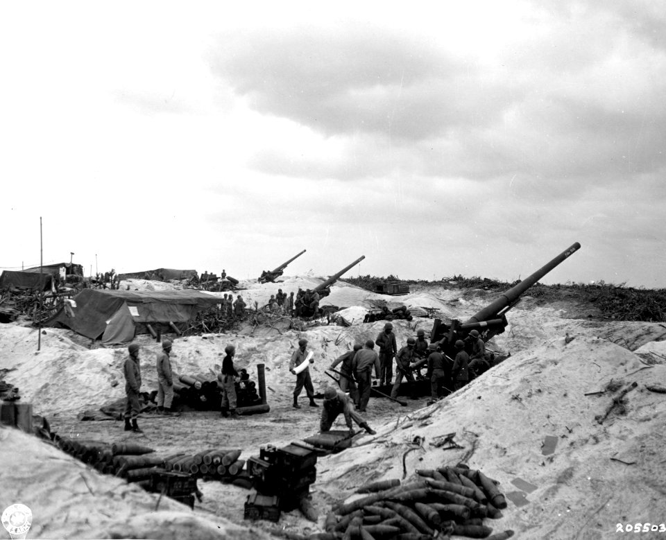 SC 205503 - Gun crew prepares to lay down a barrage to cov…