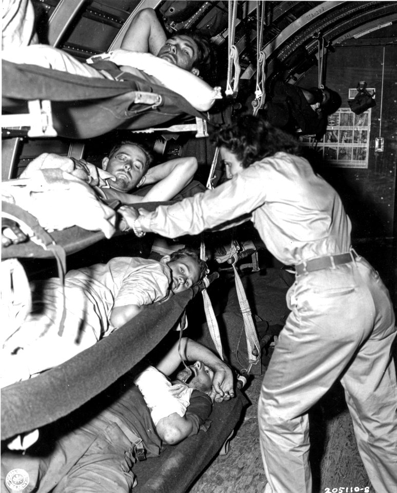 SC 205110-S - Flight Nurse Jo Nabors, Tenn., secures a cas…