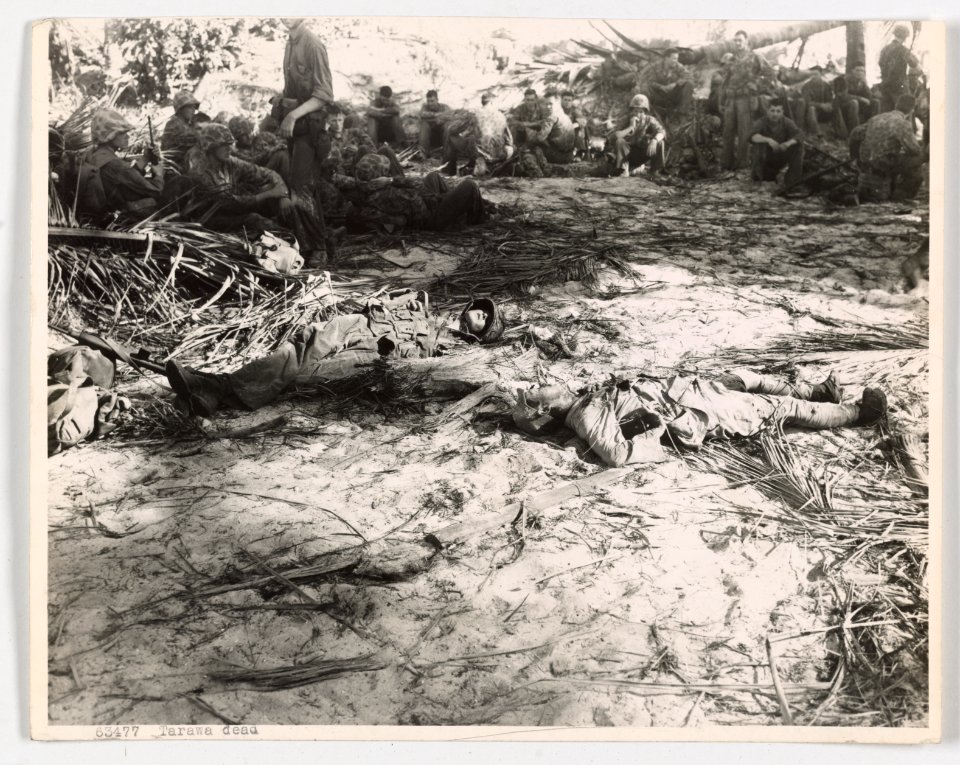 The bodies of a Marine and a Jap who who fought in the Bat…