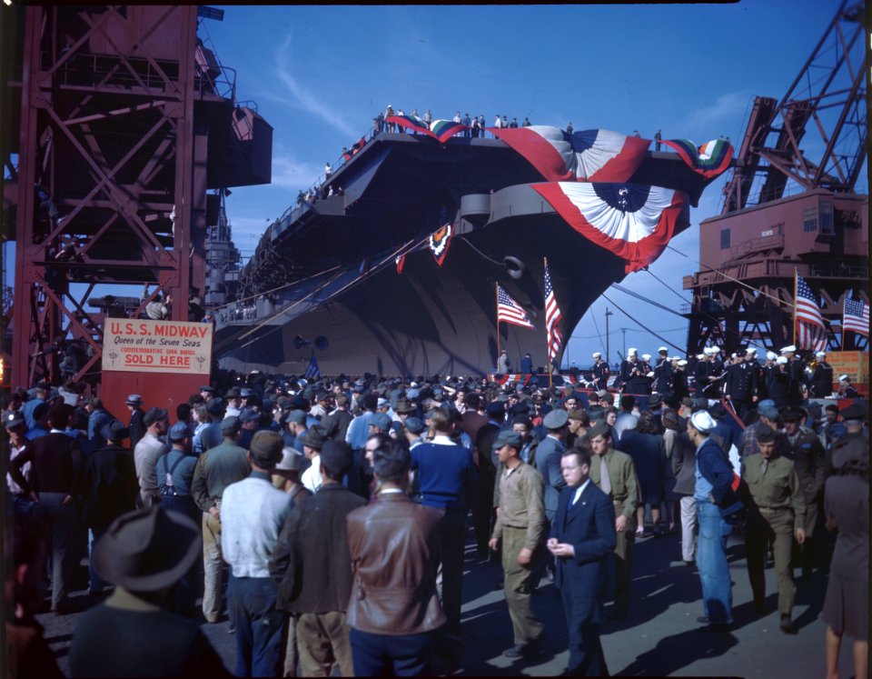 Launching of USS Midway (CVB-41) at the Newport News Ship …