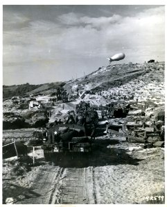 SC 192599 - Photo shows American equipment as far as the e…