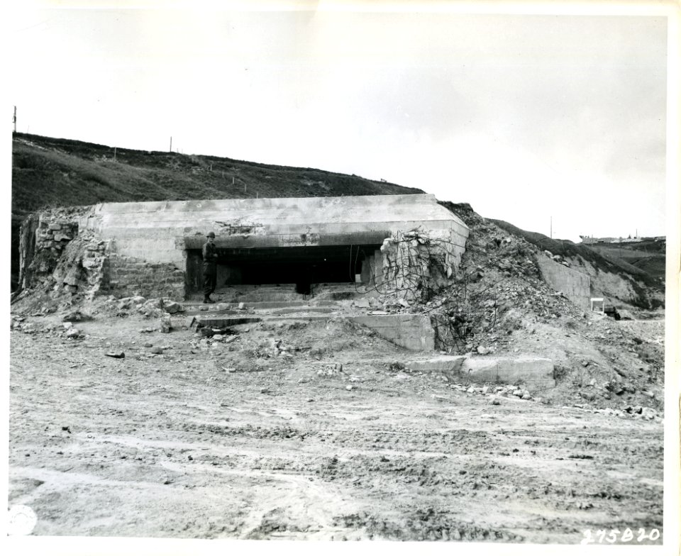 SC 275820 - A 47-mm gun emplacement on the French coast, u…