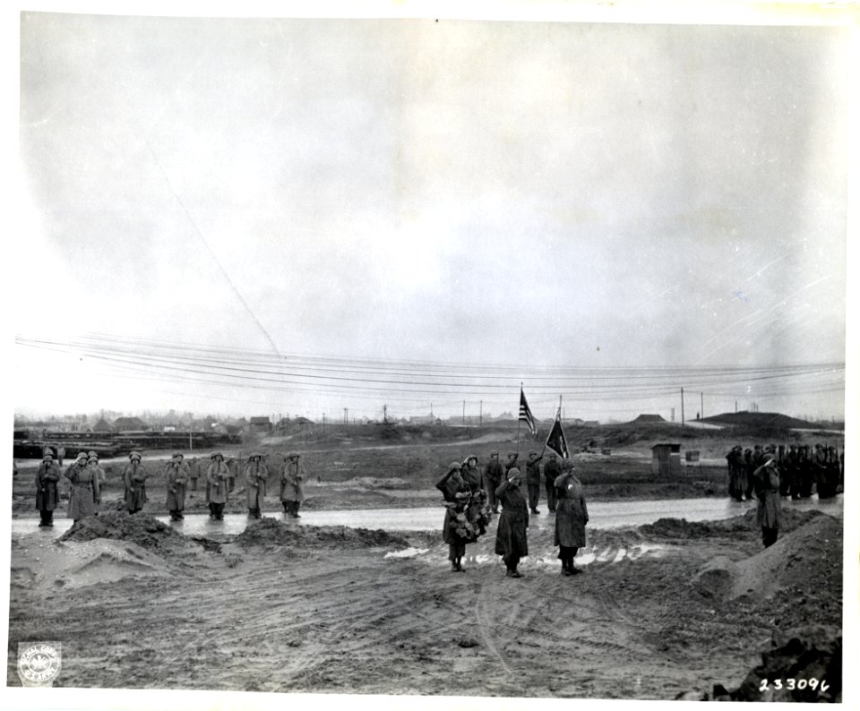 SC 233096 - Officers and enlisted men of the color guard s…