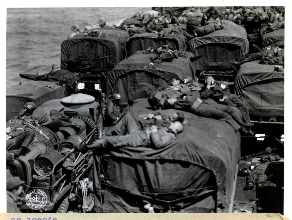 SC 190260 - American assault troops enroute to Cherbourg, …