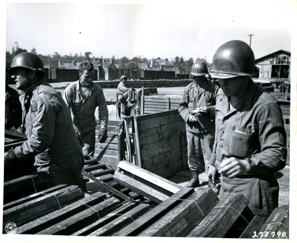 SC 275790 - The following men of the 625th Ordnance Ammo C…