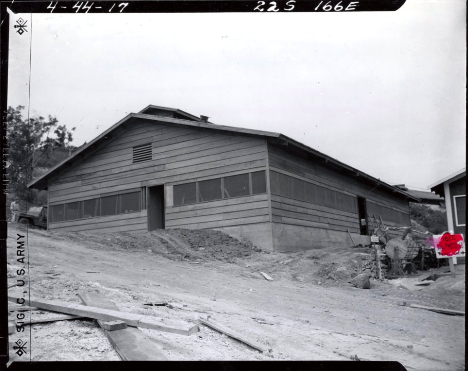 SC 190537 - Progress, Construction, New Lab Bldg. 4th Sig … photo