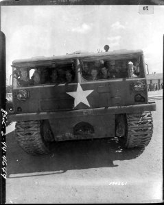 SC 190661 - Recently WACs of the AAATC, Ft. Bliss, Texas, … photo