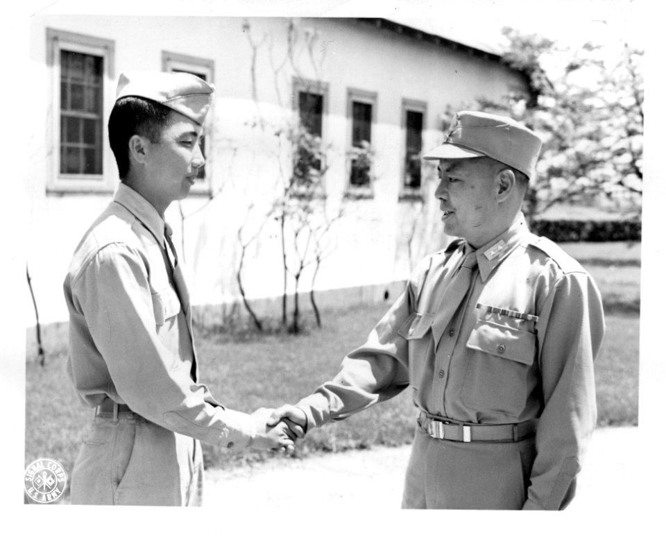 SC 190663 - Lt. Gen. Robert K.S. Lim of Chinese Army Medic…
