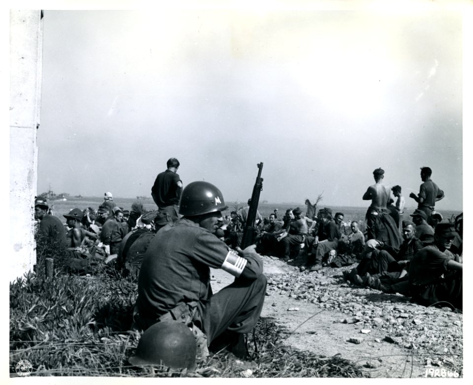 SC 192866 - German prisoners, taken on 'D Day' in southern…