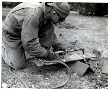 SC 253621 - An ordnance soldier of the 105th Ordnance Comp… photo