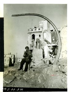 Amid the ruins of Anzio PFC Warren P. Burrell, New York Ci…