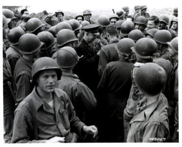 SC 443057 - General Dwight D. Eisenhower signing 'short sn…