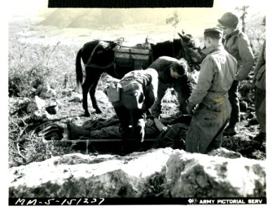 American soldiers killed in mountain fighting are transpor…