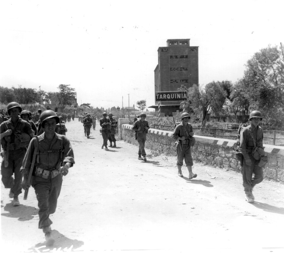 SC 190582 - American troops of the 143rd Infantry Regiment…