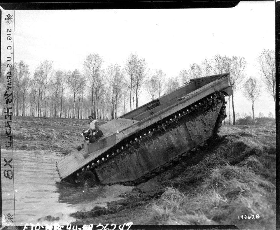 SC 196628 - An LVT is shown descending a 35 degree bank. 9…