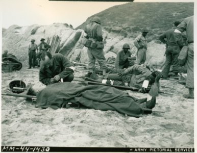 French chaplain gives final rites to wounded French soldie… photo