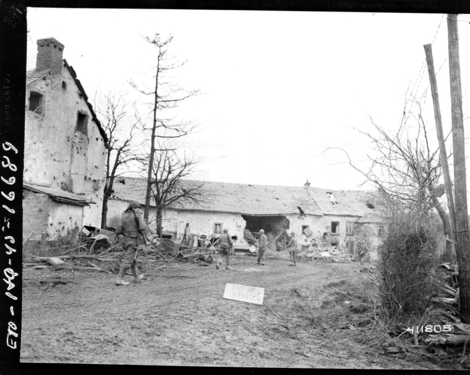 SC 411805 - Infantrymen of the 12th Regiment, 4th Division…