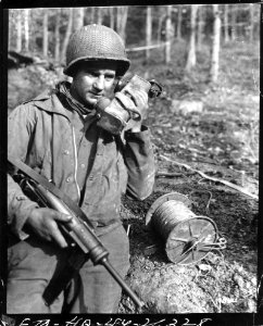 SC 196621 - Infantry squad leader Mike Ala, Coal City, Ill… photo
