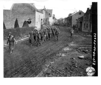 German prisoners being taken to the rear were captured les…