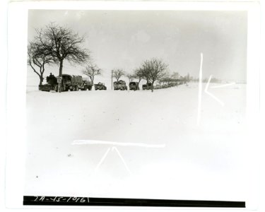 SC 199546 - Huge convoy moves up to bolster 7th Army posit…