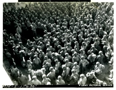 Soldiers of the 3rd Infantry Division assembled at a rest …
