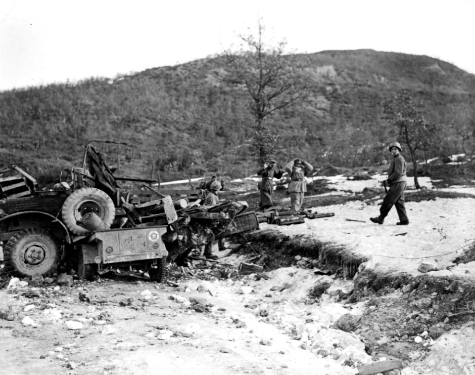 German prisoners, captured in an early morning German coun…