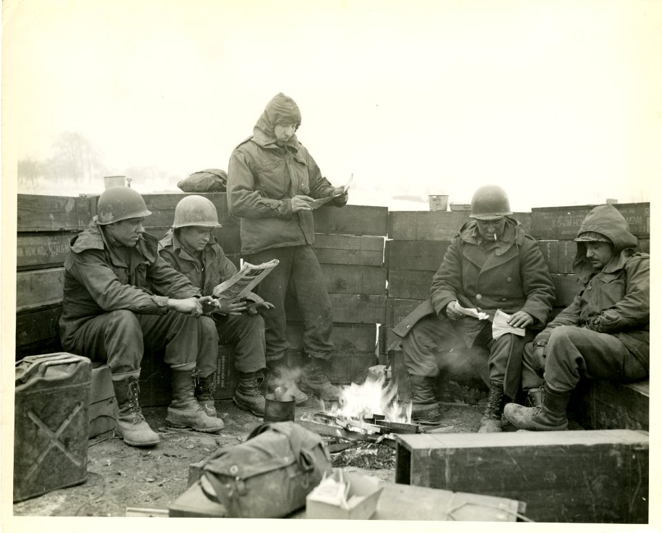 SC 330488 - Gun crew of the 70th (?) ID, whose guns have j…