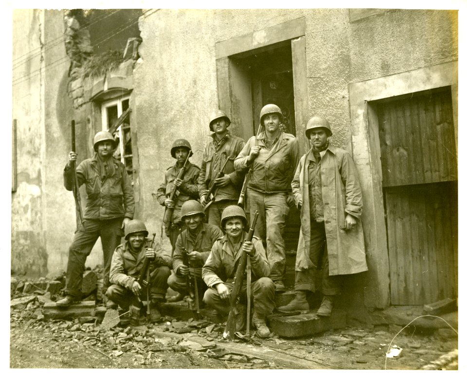 Men of the of the 357th Regiment, 90th Infantry Division p…