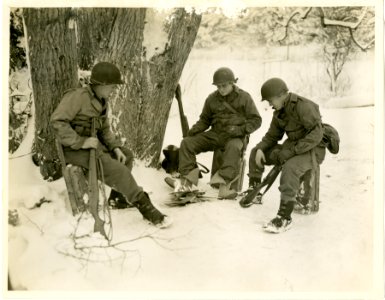Taking the well known 'ten minute break' are, L-R: Sgt. Al…
