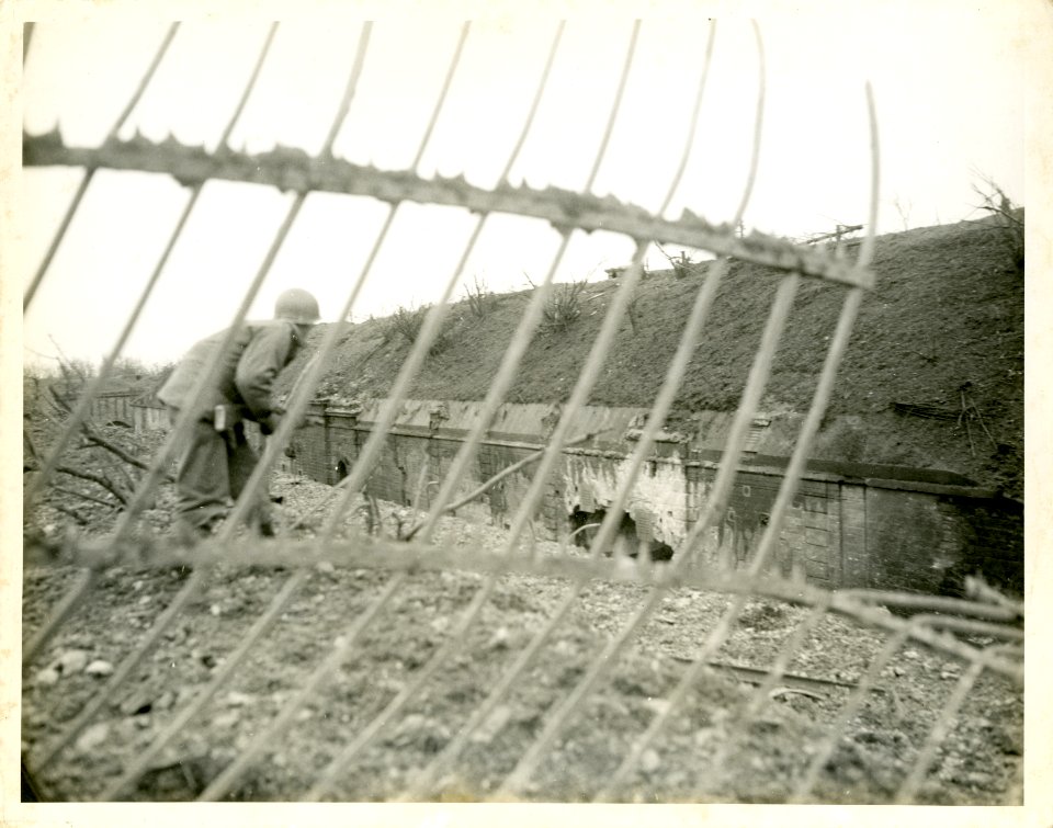 A GI of the 3rd Infantry Division, 30th IR, investigates a…