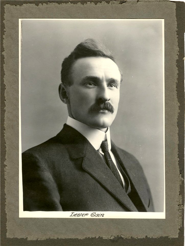 Lester Cain