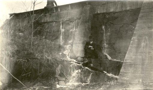 Hazelwood Dam photo