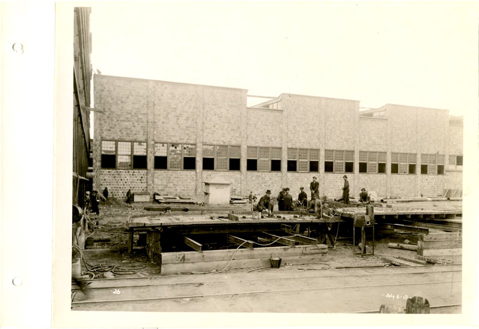 Bulkhead construction