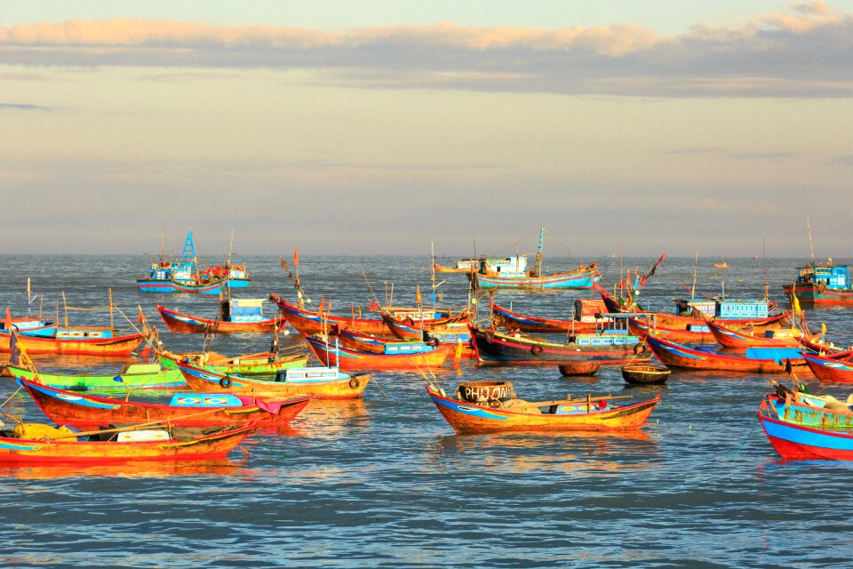 Village vietnam the sea