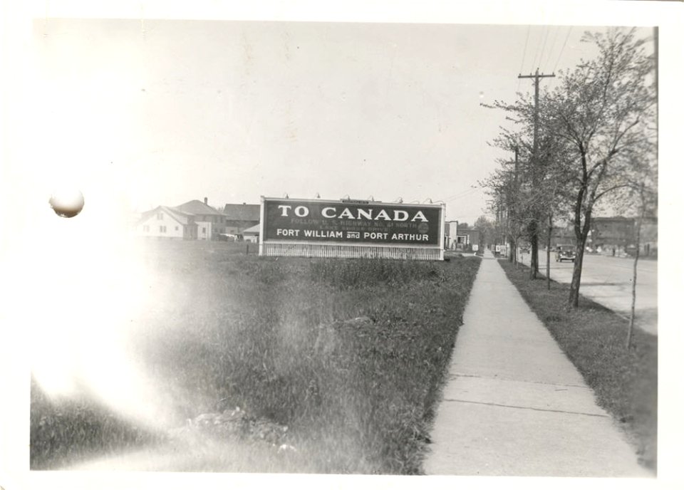 Sign: To Canada