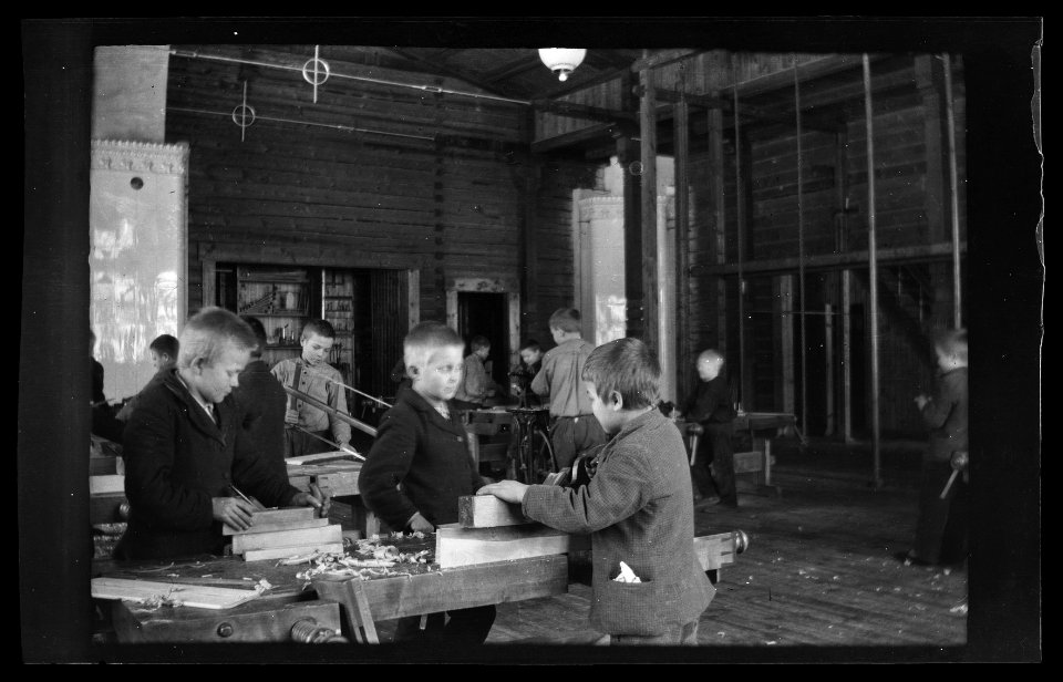HS Modeller Kymmene, Karl Swanljung -adressen 2, 1900
