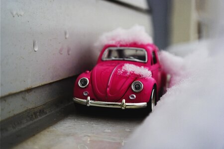 Vehicle toy snow