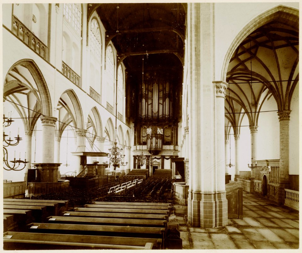 Grote- of Sint Laurenskerk ca1870