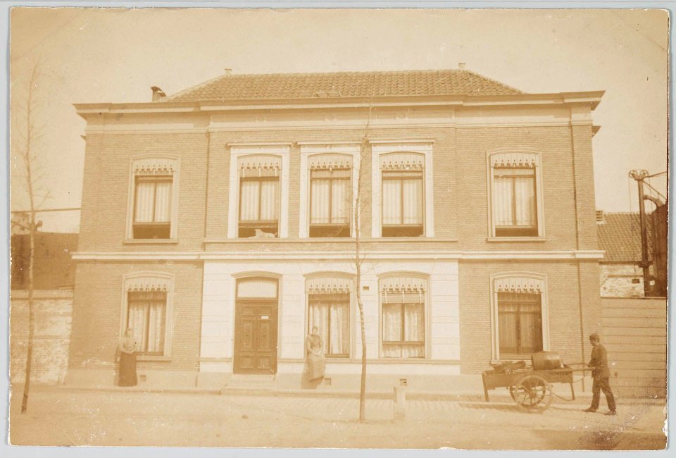 Paardenmarkt ca1900