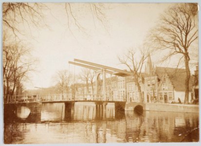 Oudegracht t.h.v. Hofstraat ca. 1900
