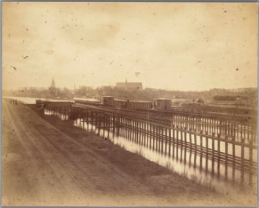 Spoorbrug photo