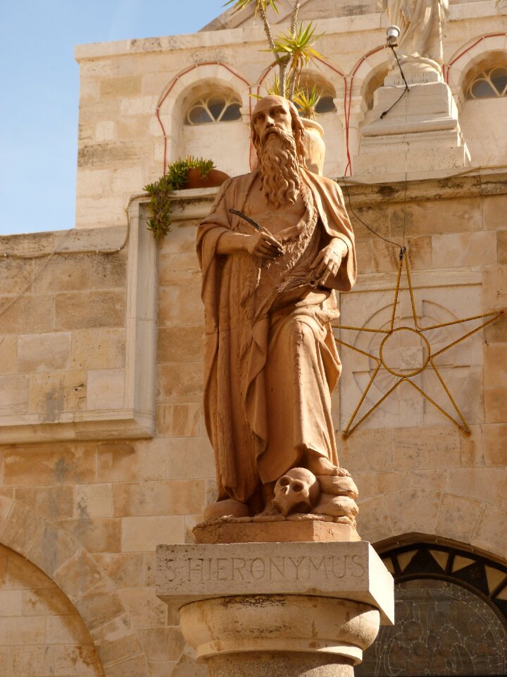 The statue the art of bethlehem