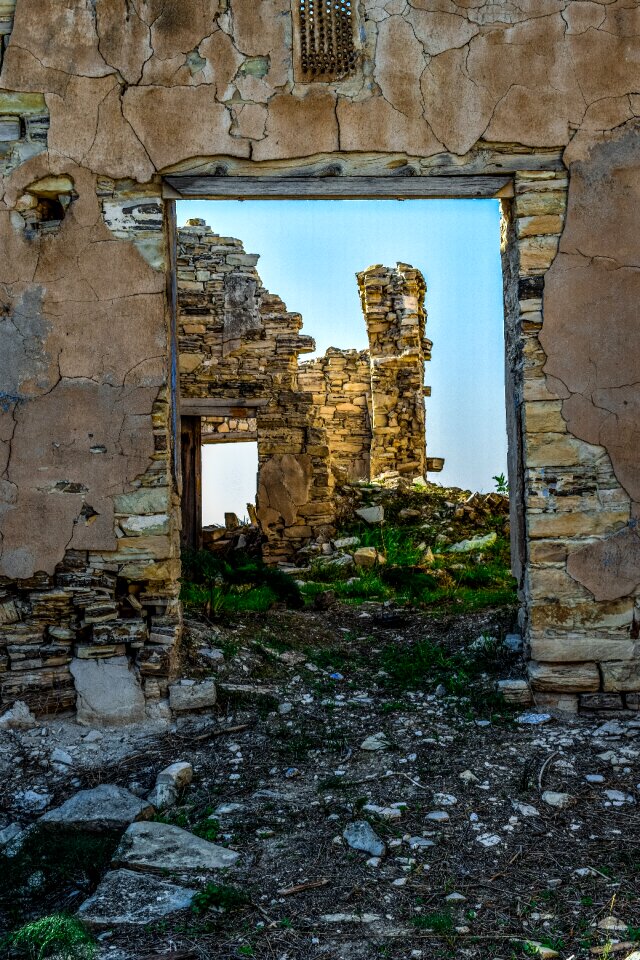 Architecture ruin destruction