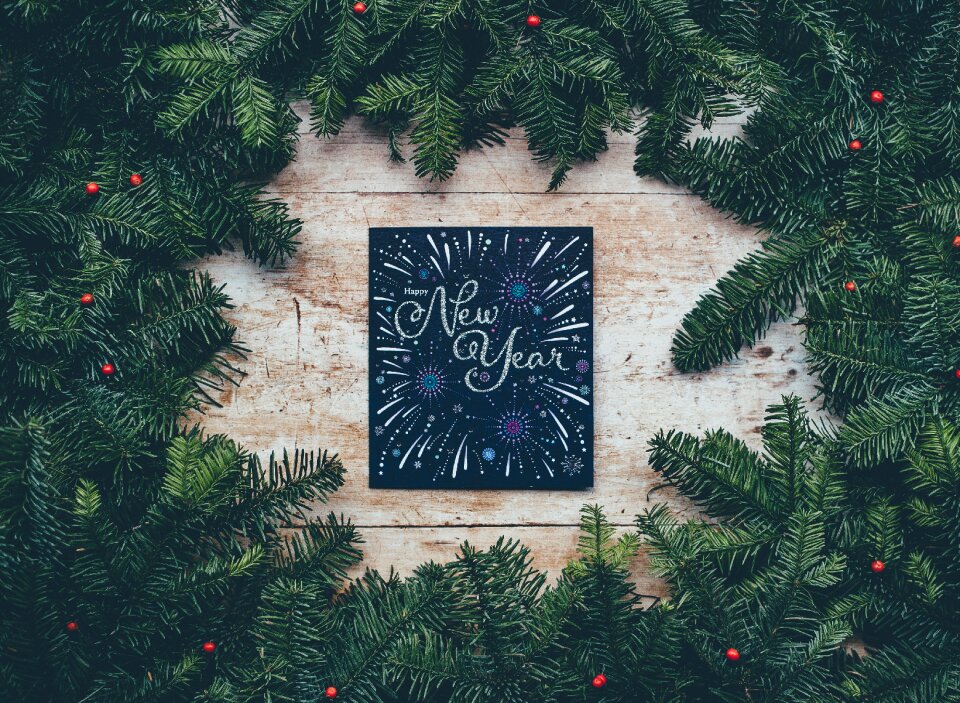 Board green garland