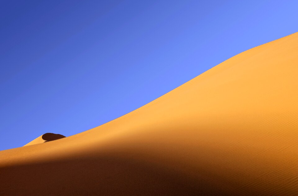 Adventure sand loneliness photo